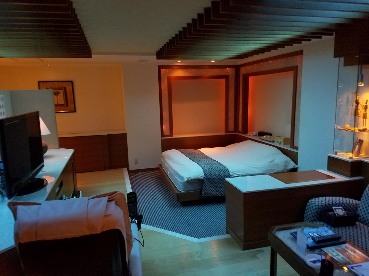 Eight Prince Hotel -Adult Only- Tokorozava Kültér fotó