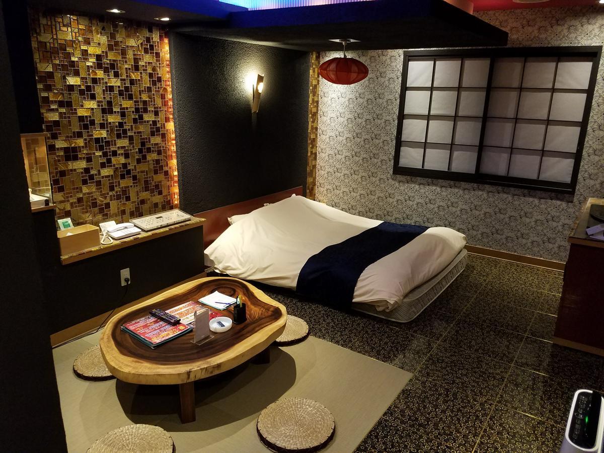 Eight Prince Hotel -Adult Only- Tokorozava Kültér fotó