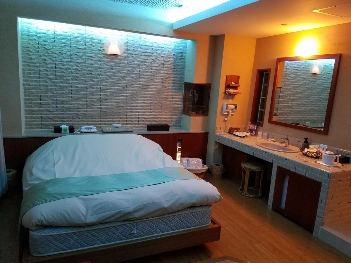 Eight Prince Hotel -Adult Only- Tokorozava Kültér fotó