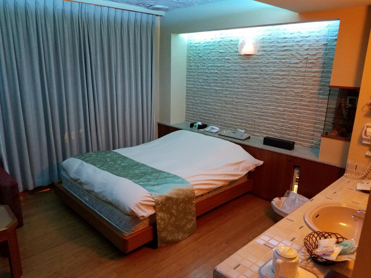 Eight Prince Hotel -Adult Only- Tokorozava Kültér fotó